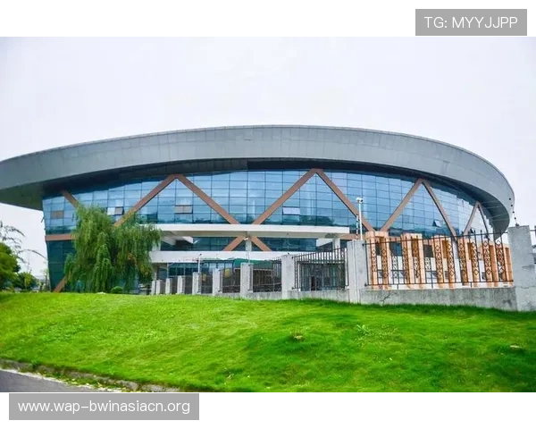 熊猫体育为体育迷打造的专业社区平台，促进用户交流与互动体验